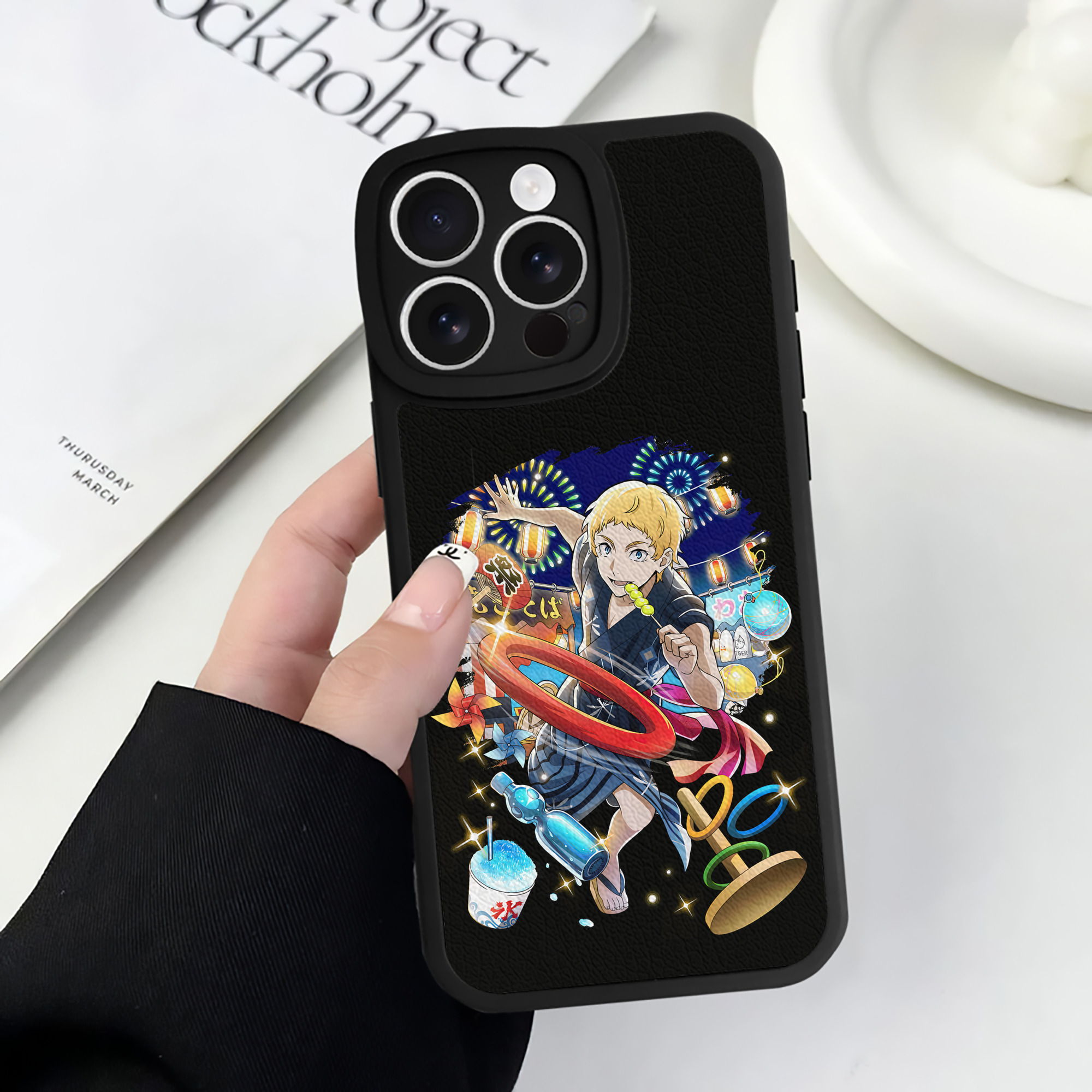 （画像用） 文豪ストレイドッグス Bungo Stray Dogs 【iPhone 16シリーズ対応】シリコンスマホケース（レザー調） 材質：シリコン